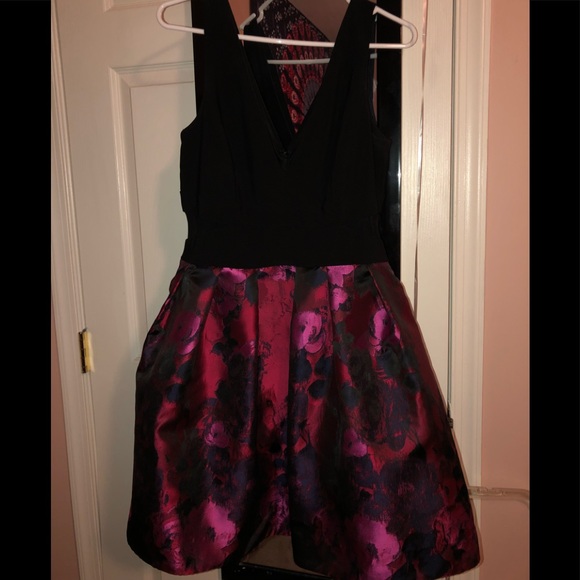 Homecoming dress - Picture 2 of 3